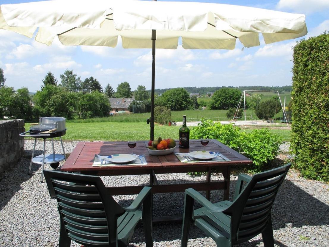 Appartement Ideal Pres De Durbuy / Ideaal Appartement Nabij Durbuy / Ideal Apartment Near Durbuy Hotton Exterior foto